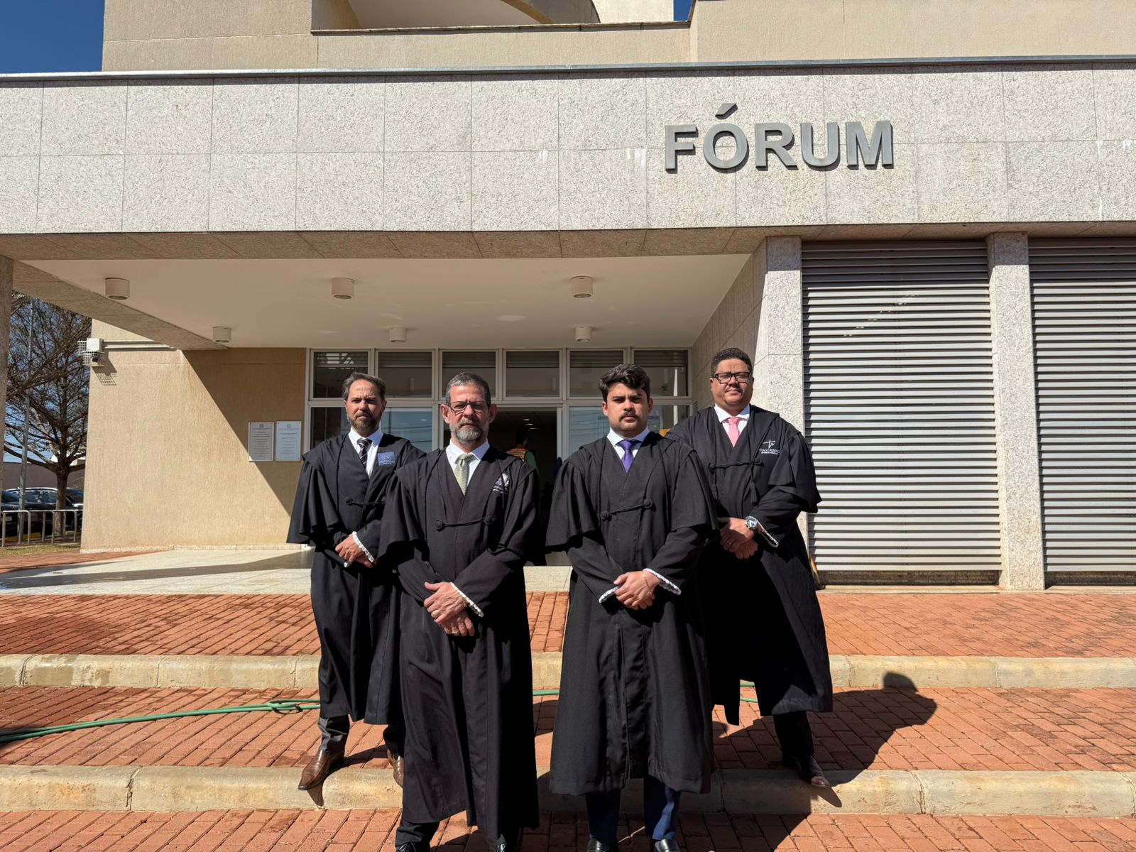 Equipe no Fórum